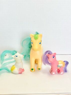 Tara Toys Vintage Ponies Lot(3) Mom & 2 Babies Minor Wear Read